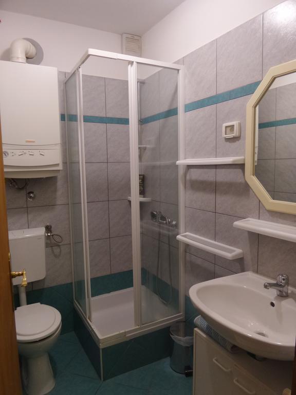Apartmani Lina أوماغ المظهر الخارجي الصورة