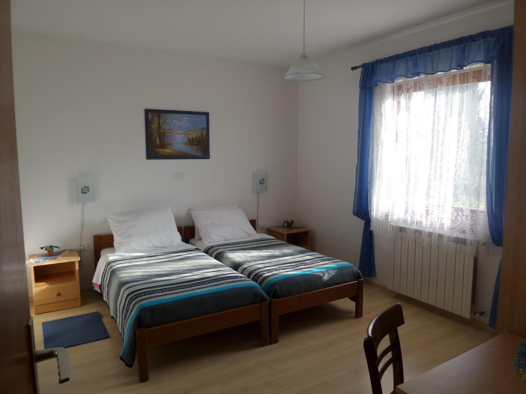 Apartmani Lina أوماغ المظهر الخارجي الصورة