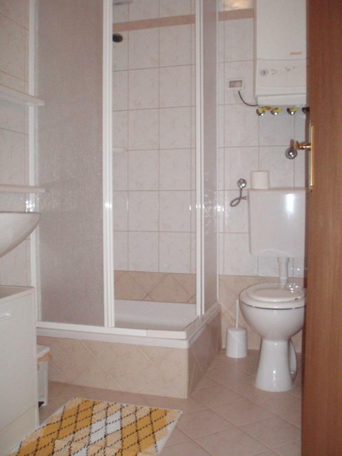 Apartmani Lina أوماغ المظهر الخارجي الصورة